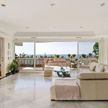 Sky Villa Μαρμπέλλα Εξωτερικό φωτογραφία
